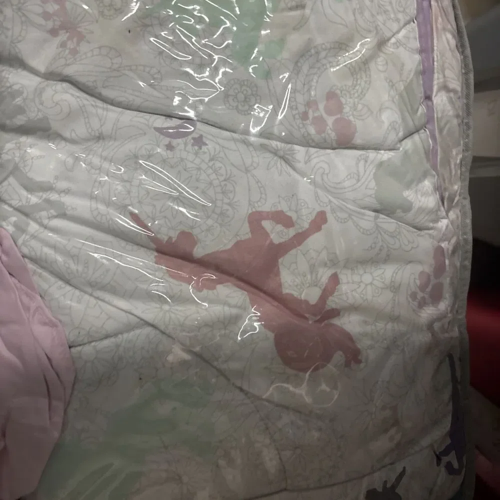 Urban Habitat Full Queen  Bedding Quilt Cover Set Unicorn Reversible 4 Pcs Girls